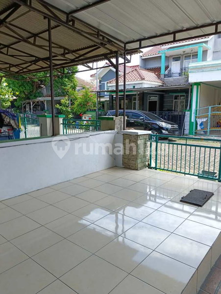 House for rent in Tangerang, Indonesia · Riding · 2 rooms, 1 bath
