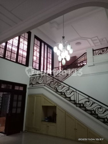 House for rent in Tangerang, Indonesia · Riding · 4 rooms, 3 baths