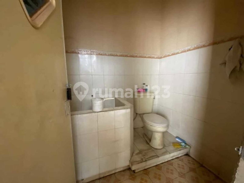 House for rent in Tangerang, Indonesia · Riding · 6 rooms, 2 baths
