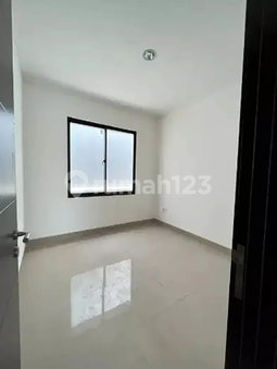 House for rent in Tangerang, Indonesia · Gading Serpong · 3 rooms, 3 baths