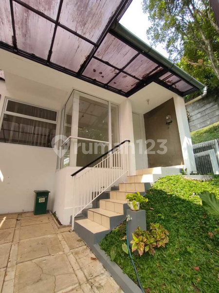 House for rent in Tangerang, Indonesia · Riding · 2 rooms, 1 bath