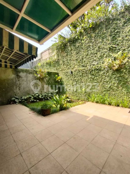 House for rent in Tangerang, Indonesia · Riding · 2 rooms, 1 bath