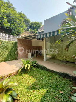 House for rent in Tangerang, Indonesia · Riding · 2 rooms, 1 bath
