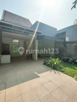House for rent in Tangerang, Indonesia · Riding · 2 rooms, 1 bath