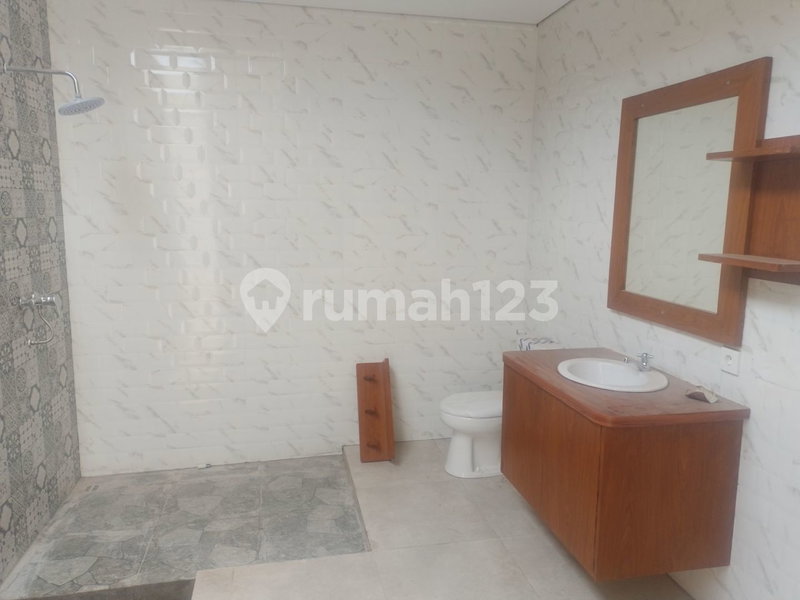 House for rent in Denpasar, Indonesia · 3 rooms, 4 baths