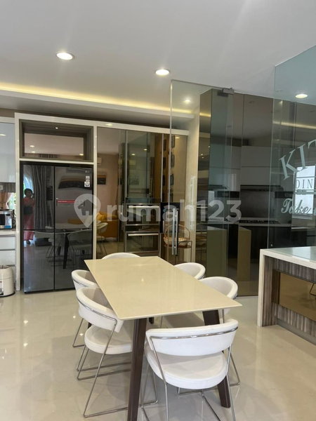 House for rent in North Jakarta, Indonesia · Penjaringan · 3 rooms, 3 baths