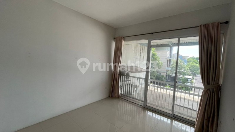 House for rent in West Jakarta, Indonesia · Cengkareng · 5 rooms, 4 baths