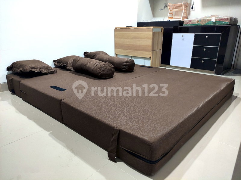 House for rent in North Jakarta, Indonesia · Penjaringan · 3 rooms, 2 baths