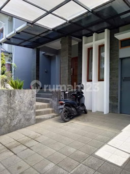 House for rent in Cimahi, Indonesia · 4 rooms, 3 baths