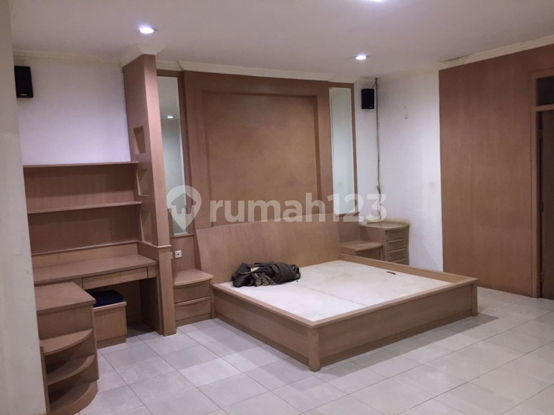 House for rent in Semarang, Indonesia · Banyumanik · 1 room, 1 bath