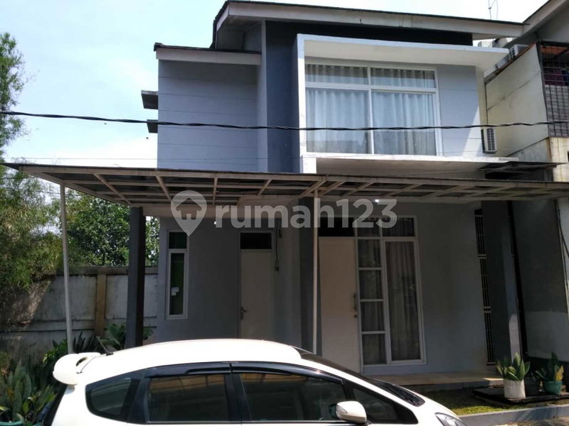 House for rent in Semarang, Indonesia · Banyumanik · 2 rooms, 2 baths