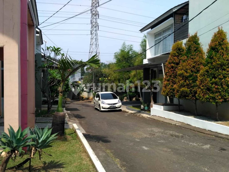 House for rent in Semarang, Indonesia · Banyumanik · 2 rooms, 2 baths