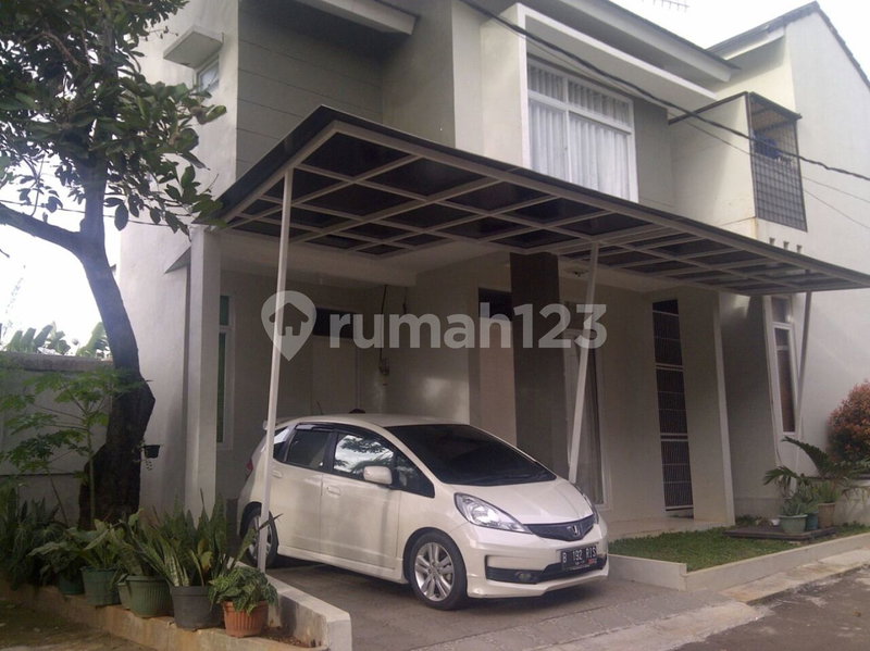 House for rent in Semarang, Indonesia · Banyumanik · 2 rooms, 2 baths