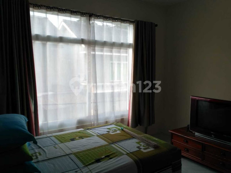 House for rent in Semarang, Indonesia · Banyumanik · 2 rooms, 2 baths