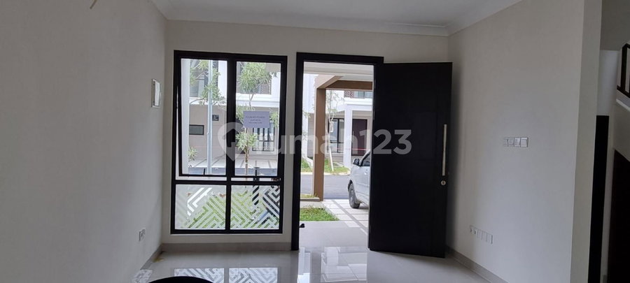 House for rent in Bandung, Indonesia · 2 rooms, 3 baths