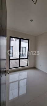 House for rent in Bandung, Indonesia · 2 rooms, 3 baths