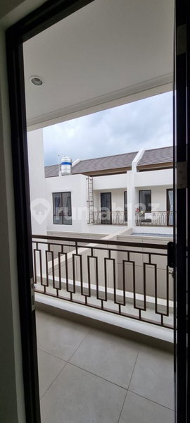 House for rent in Bandung, Indonesia · 2 rooms, 3 baths