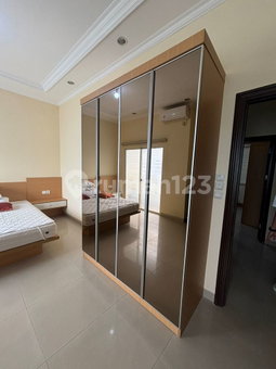 House for rent in South Jakarta, Indonesia · Cilandak · 4 rooms, 3 baths