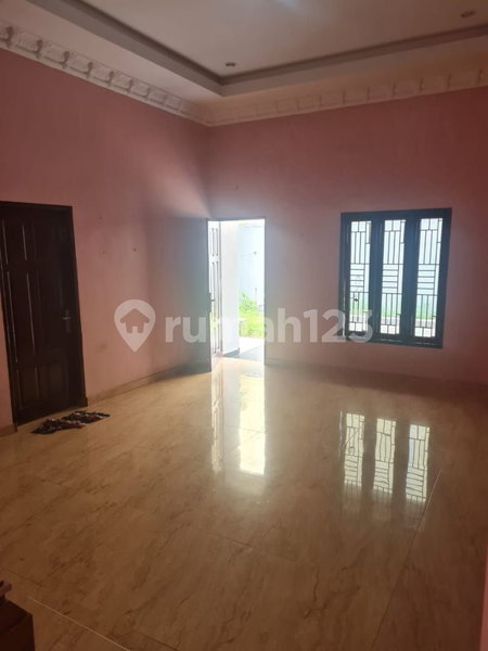 House for rent in Medan, Indonesia · Titi Chain · 5 rooms, 3 baths