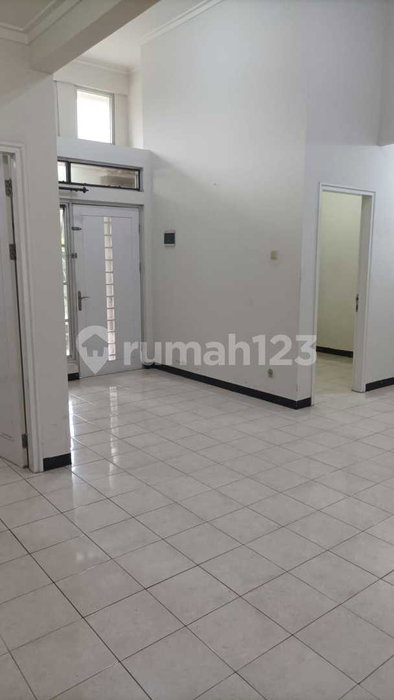 House for rent in Medan, Indonesia · Titi Chain · 3 rooms, 1 bath