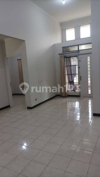 House for rent in Medan, Indonesia · Titi Chain · 3 rooms, 1 bath