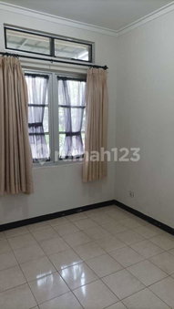 House for rent in Medan, Indonesia · Titi Chain · 3 rooms, 1 bath