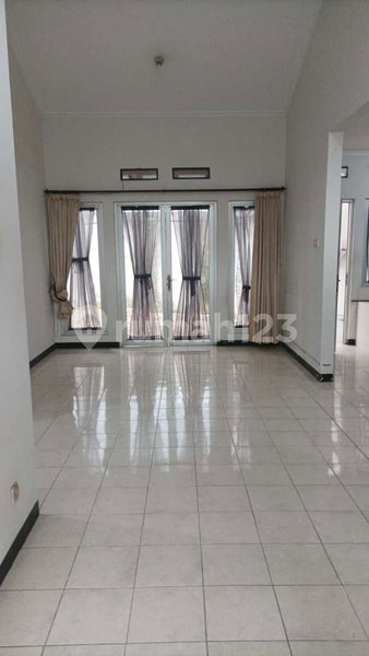 House for rent in Medan, Indonesia · Titi Chain · 3 rooms, 1 bath