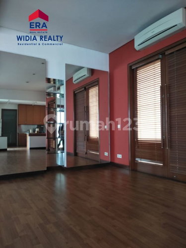 House for rent in Medan, Indonesia · Titi Chain · 4 rooms, 4 baths