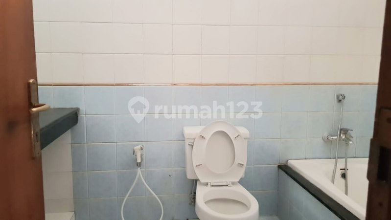 House for rent in Bandung, Indonesia · 3 rooms, 2 baths