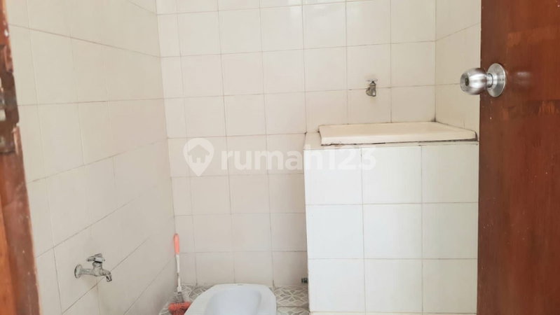 House for rent in Bandung, Indonesia · 3 rooms, 2 baths