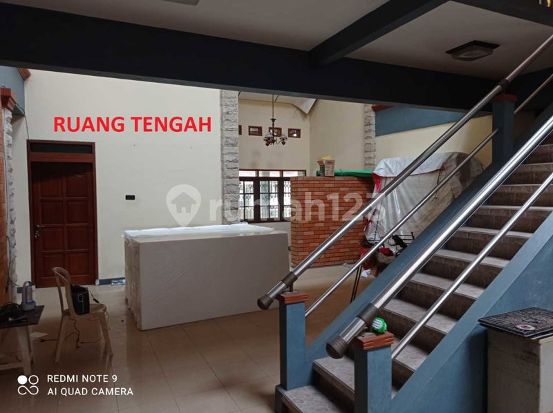 House for rent in Semarang, Indonesia · 4 rooms, 4 baths