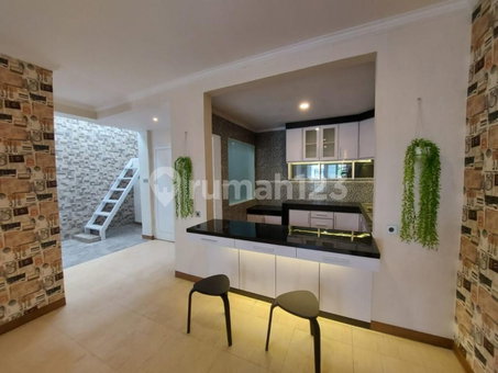 House for rent in Bandung, Indonesia · 3 rooms, 2 baths