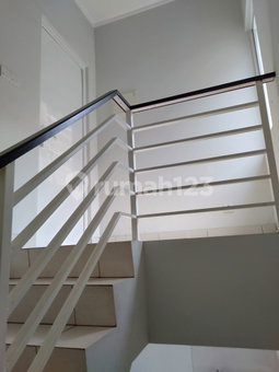 House for rent in Surabaya, Indonesia · 2 rooms, 2 baths