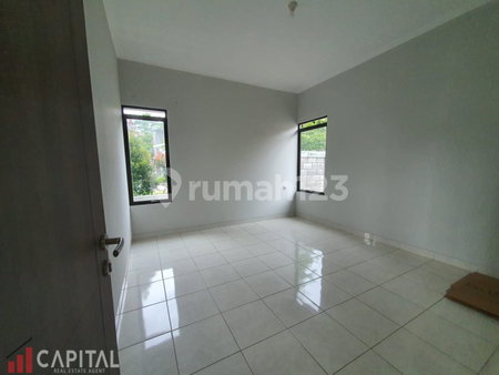House for rent in Surabaya, Indonesia · 2 rooms, 1 bath