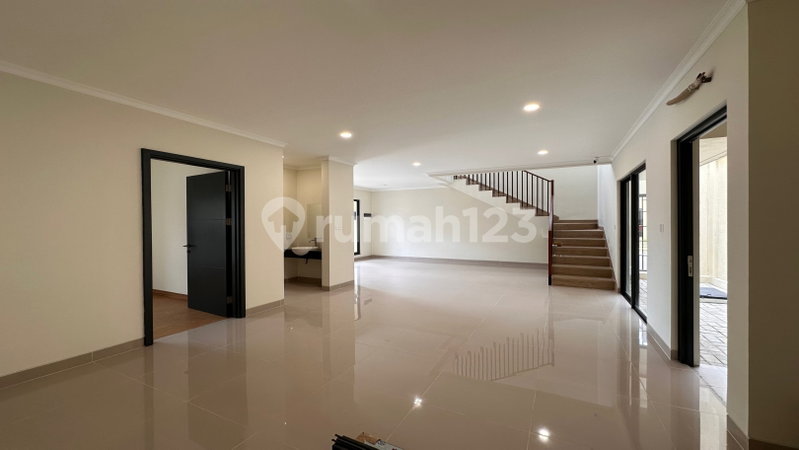 House for rent in Tangerang, Indonesia · Riding · 4 rooms, 3 baths