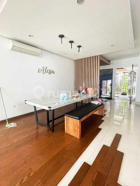 House for rent in Bogor, Indonesia · Katulampa · 3 rooms, 3 baths