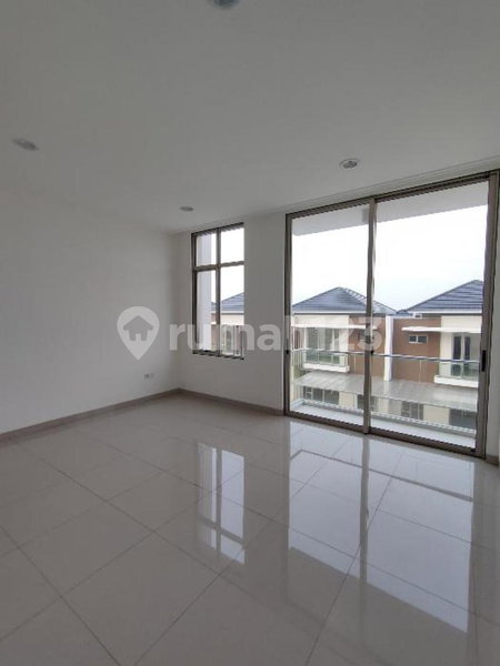 House for rent in North Jakarta, Indonesia · Penjaringan · 5 rooms, 4 baths