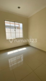 House for rent in West Jakarta, Indonesia · Cengkareng · 3 rooms, 3 baths