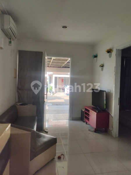 House for rent in North Jakarta, Indonesia · Pantjoran PIK · 3 rooms, 2 baths