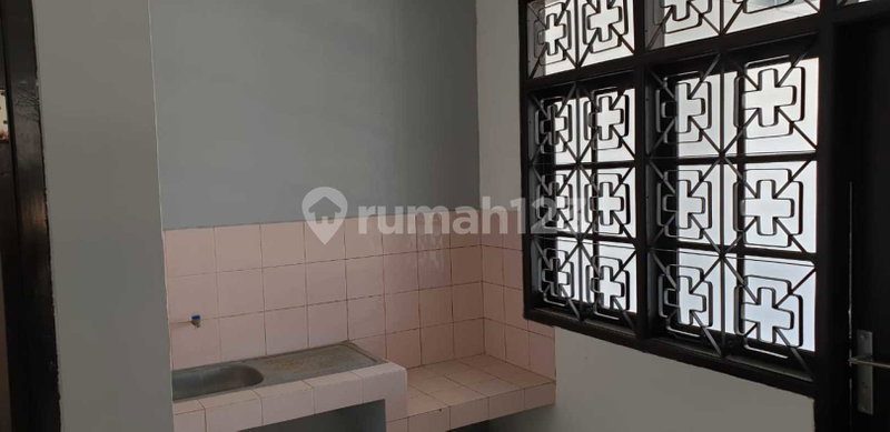 House for rent in Bandung, Indonesia · Dayeuhkolot · 3 rooms, 2 baths