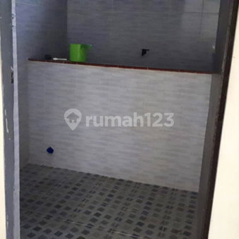 House for rent in Semarang, Indonesia · 3 rooms, 2 baths