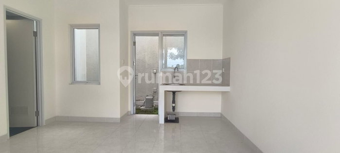 House for rent in Tangerang, Indonesia · Riding · 2 rooms, 2 baths