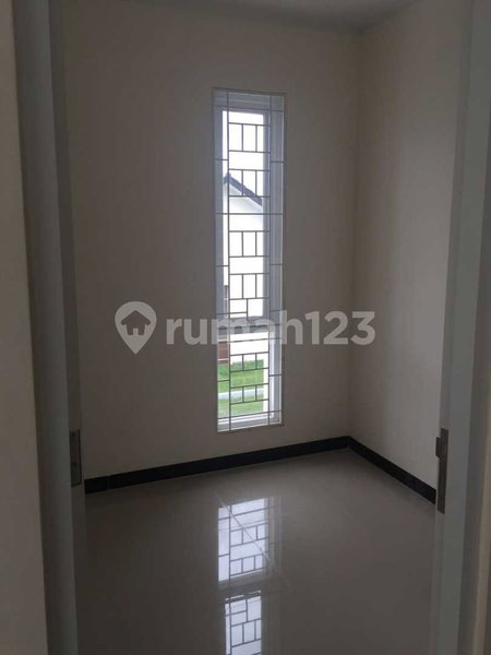 House for rent in Tangerang, Indonesia · Riding · 3 rooms, 2 baths