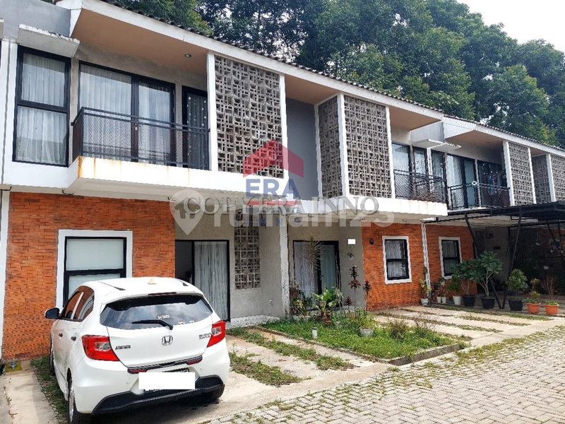 House for rent in Bandung, Indonesia · 2 rooms, 1 bath