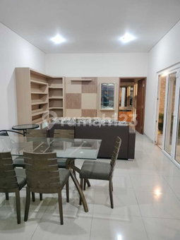 House for rent in Semarang, Indonesia · 3 rooms, 3 baths