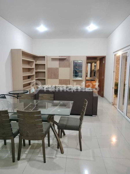 House for rent in Semarang, Indonesia · 3 rooms, 3 baths