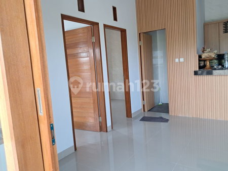 House for rent in Surabaya, Indonesia · 3 rooms, 2 baths