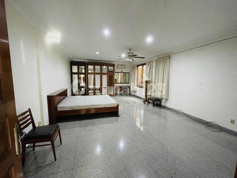 House for rent in Bandung, Indonesia · 5 rooms, 3 baths