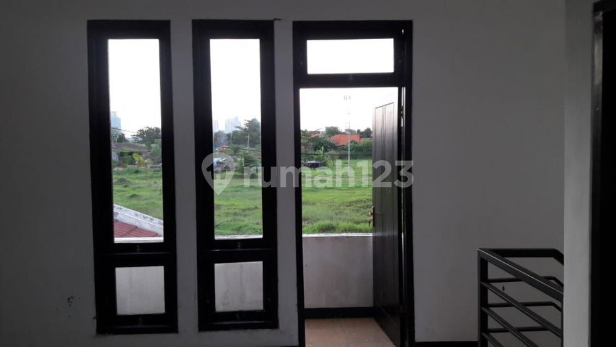 House for rent in Surabaya, Indonesia · 3 rooms, 1 bath