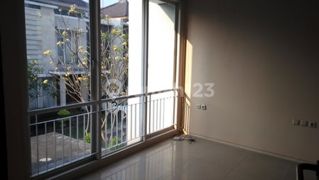 House for rent in Bandung, Indonesia · 3 rooms, 2 baths